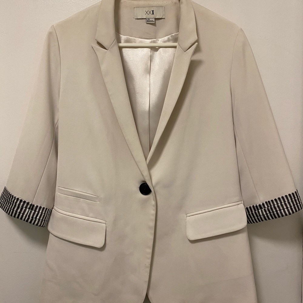 Cream & black tuxedo blazer